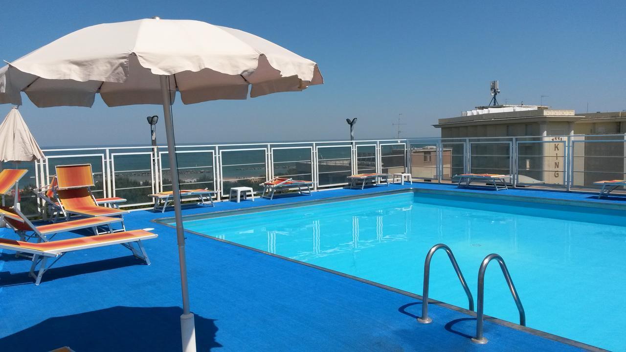 Hotel Krone Lido di Classe Esterno foto